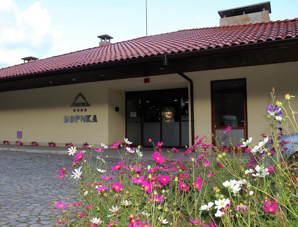 צ'פלארה Borika Hotel מראה חיצוני תמונה