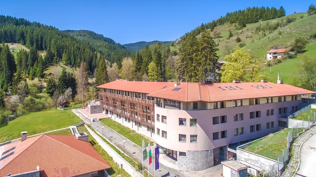 צ'פלארה Borika Hotel מראה חיצוני תמונה