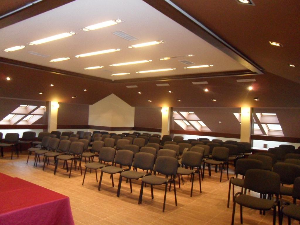 צ'פלארה Borika Hotel מראה חיצוני תמונה